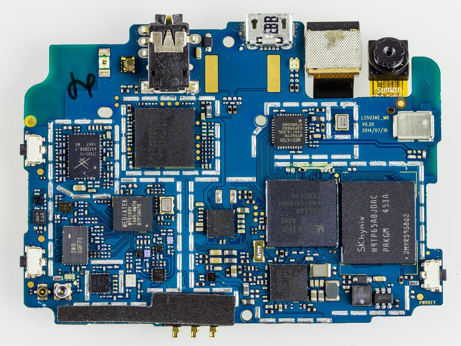 On-Device AI Explained: What Runs Locally on Your Phone or PC and Why It Matters
